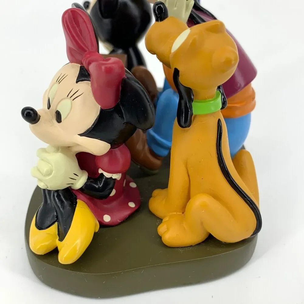 Walt Disney World Best Friends Quartz Clock Mickey Minnie Donald Goofy Pluto